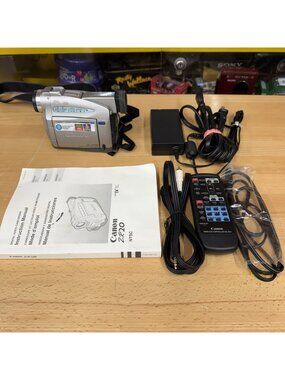 Canon ZR20 Handheld Camcorder Silver Plastic 200x Digital Zoom